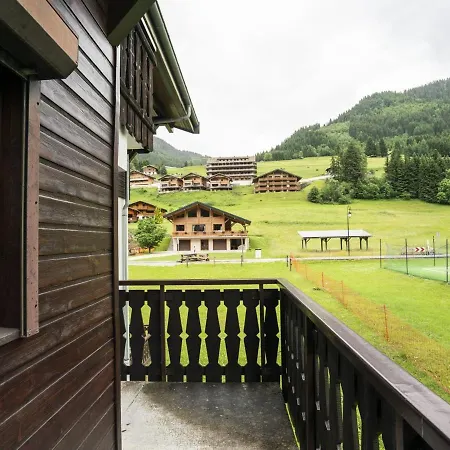 4 Pers, Animaux Admis, Balcon, Parking - Fr-1-676-151 Appartement