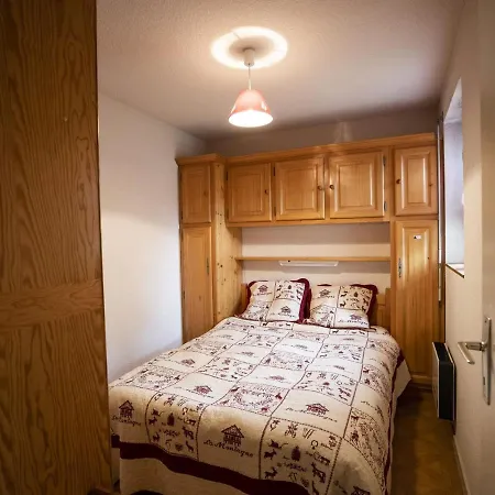 4 Pers, Animaux Admis, Balcon, Parking - Fr-1-676-151 Appartement *